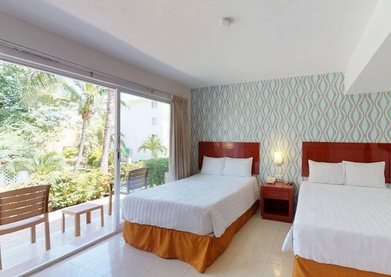 Standard room with balcony or terrace hotel dos playas faranda cancún Standard room with balcony or terrace hotel dos playas faranda cancún