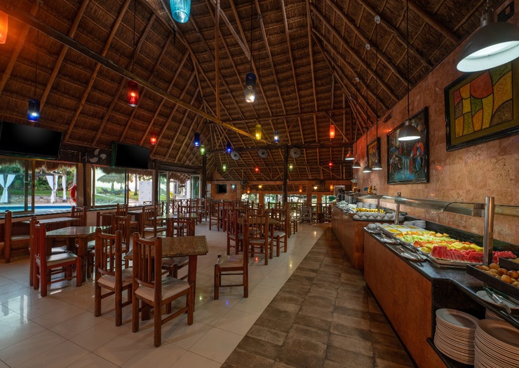 Iguanas restaurant Hotel Dos Playas Faranda Cancún Cancun