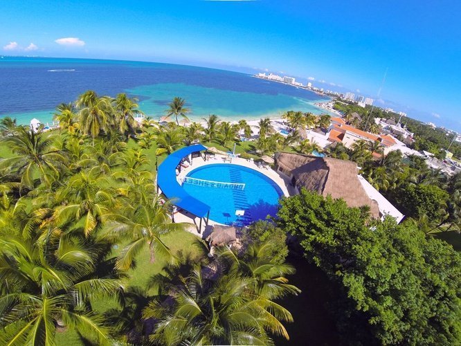Panoramic view Hotel Dos Playas Faranda Cancún Cancun