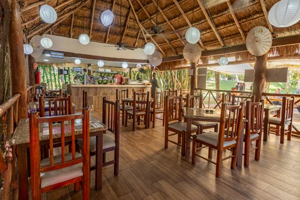 Oishii Koi Sushi Bar Hotel Dos Playas Faranda Cancún Cancun Oishii Koi Sushi Bar Hotel Dos Playas Faranda Cancún Cancun